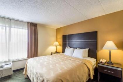 Quality Suites Milwaukee Airport