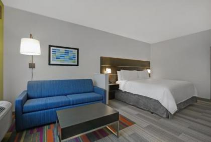 Holiday Inn Express - Milwaukee Downtown an IHG Hotel - image 12