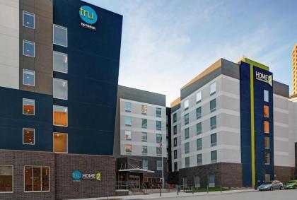 Home2 Suites By Hilton Milwaukee Downtown - image 9