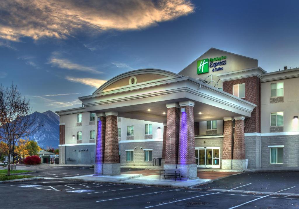 Holiday Inn Express Hotel & Suites Minden an IHG Hotel - main image