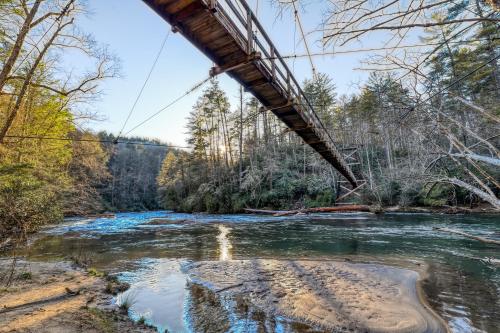 Wildwood River Retreat - image 3