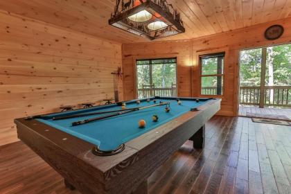 TAKE IT EASY in this Custom designed luxury log cabin is located in quiet area on paved road. - image 4