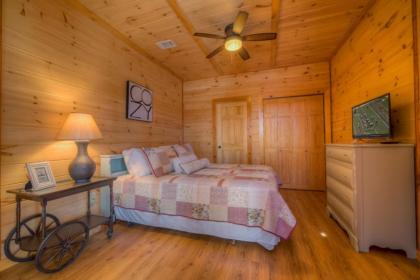 Green Pine Cabin by Escape to Blue Ridge - image 10