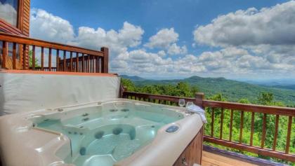 High Five Lodge by Escape to Blue Ridge - image 1