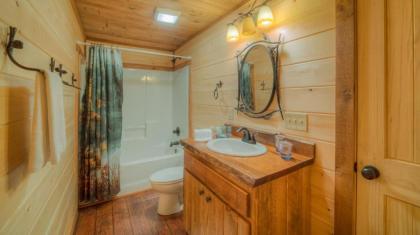 Mountain Laurel Hideaway by Escape to Blue Ridge - image 11