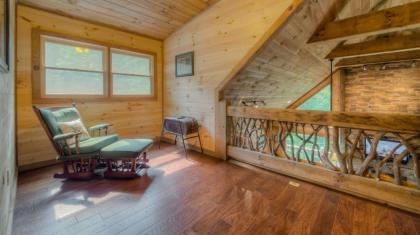 Mountain Laurel Hideaway by Escape to Blue Ridge - image 18