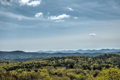 Rising Star Lodge by Escape to Blue Ridge - image 9