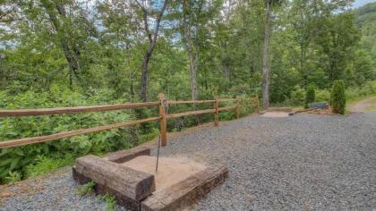 Stone Pine Lodge by Escape to Blue Ridge - image 4