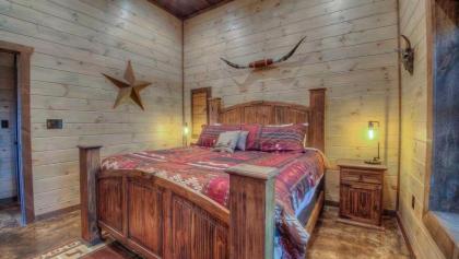 Stone Pine Lodge by Escape to Blue Ridge - image 5