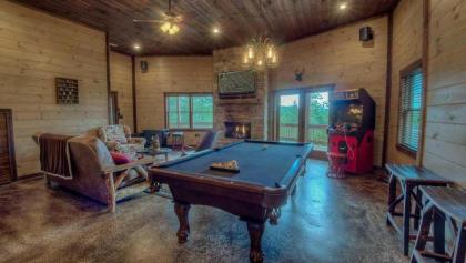 Stone Pine Lodge by Escape to Blue Ridge - image 8