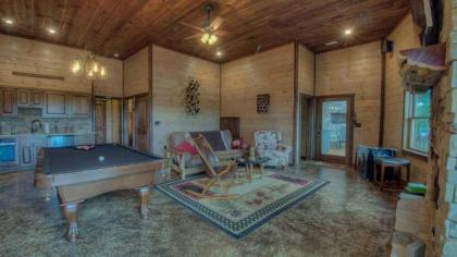 Stone Pine Lodge by Escape to Blue Ridge - image 9