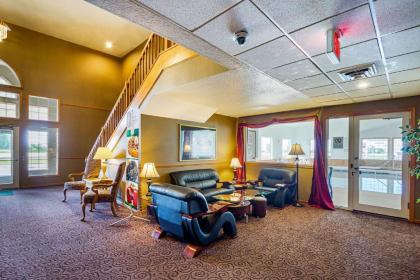 Quality Inn Mineral Point - image 12