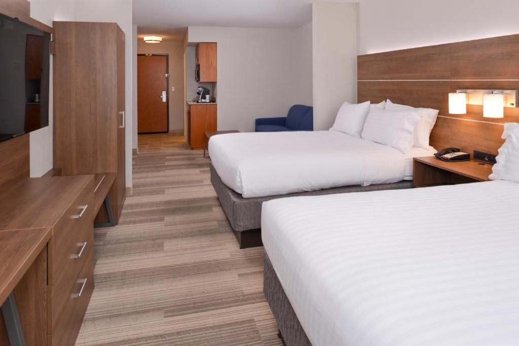 Holiday Inn Express Mineral Wells an IHG Hotel - image 4