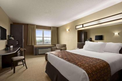 Microtel Inn & Suites By Wyndham Mineral Wells/Parkersburg - image 5