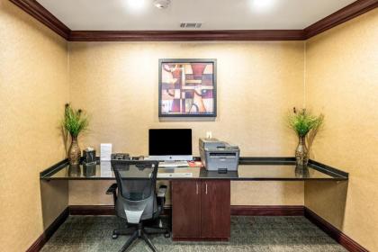 Red Lion Inn & Suites Mineral Wells - image 12