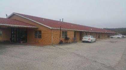 Executive Inn Mineral Wells - image 9