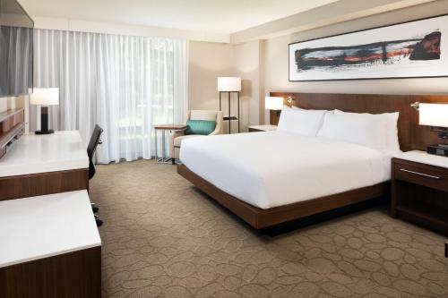 Delta Hotels by Marriott Minneapolis Northeast - image 3