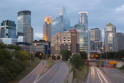 Hilton Garden Inn Minneapolis Downtown - main image