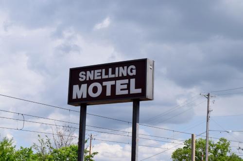 Snelling Motor Inn - main image