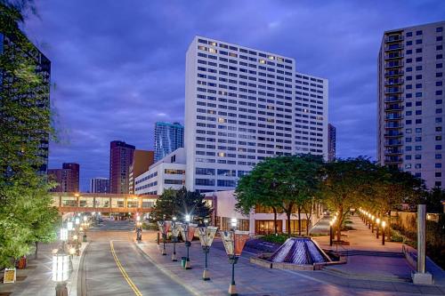 Hyatt Regency Minneapolis - image 5