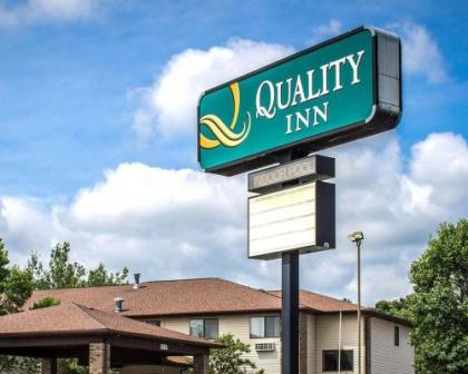 Quality Inn Minocqua - image 9