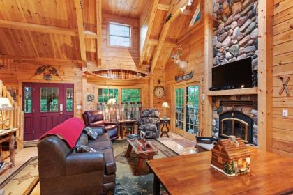 the Lodge on Booth Lake   2 Bed 2 Bath Vacation home in minocqua minocqua Wisconsin