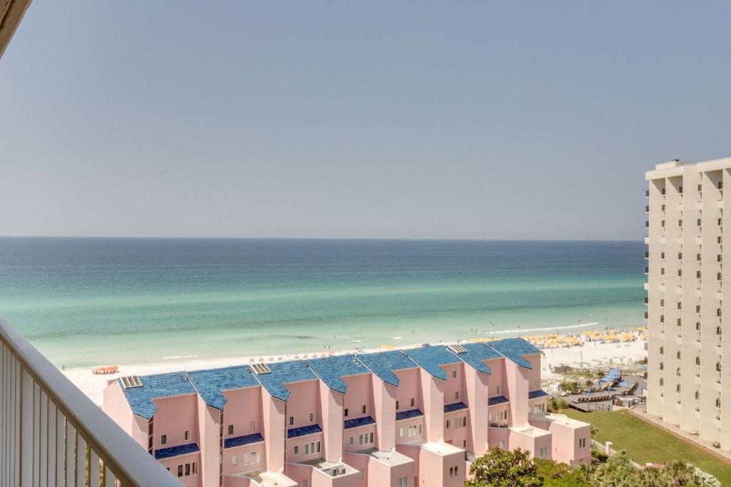 Tides of Tops'l 1008 by Destin Getaways - main image