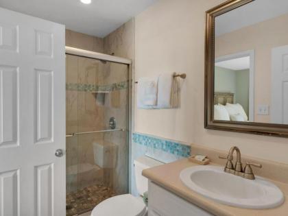 Blue Surf Townhomes 11B - image 15