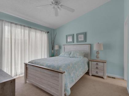 Mainsail Townhome 06 - image 17