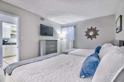 Tradewinds Condos - image 12