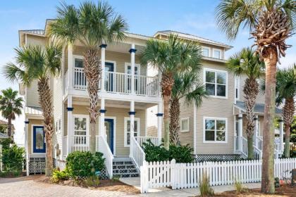 3 Story Retreat Home 10 mn Walk to Beach Gulf Views Pets Welcome miramar Beach Florida