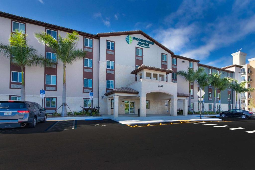 WoodSpring Suites Miramar - image 3