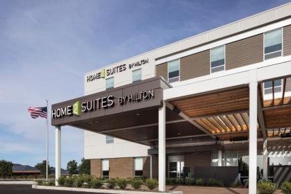 Home2 Suites By Hilton Mishawaka South Bend - image 2