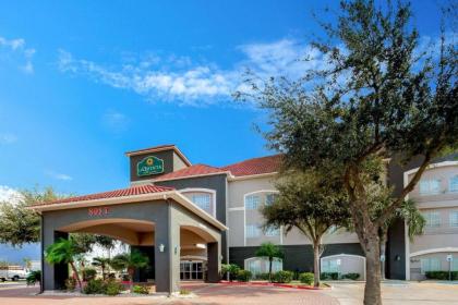 La Quinta by Wyndham Mission at West McAllen - image 6