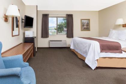 Days Inn by Wyndham Missoula Airport - image 8