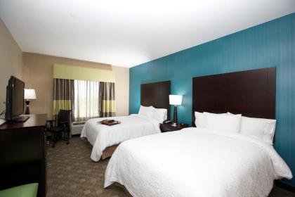 Hampton Inn and Suites Missouri City - image 9