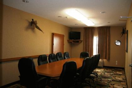 Hampton Inn Mitchell - image 13