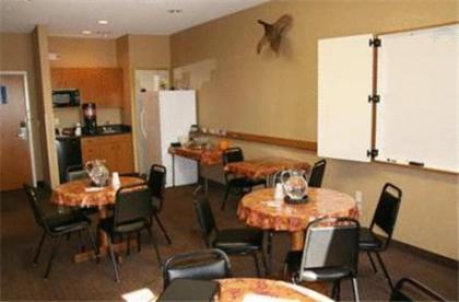 Hampton Inn Mitchell - image 6