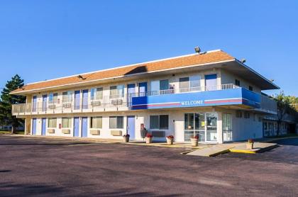 motel 6 mitchell SD mitchell