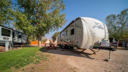 Outdoor Glamping Jayco RV OK53 Utah