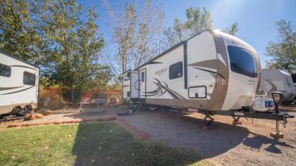 Outdoor Glamping Rockwood II OK61 moab