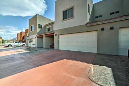 Moab Townhome with Hot Tub and Patio - Near Arches - image 8