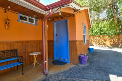 Lodge 8 - Downtown location. Studio with shared hot tub. Minutes to Arches N.P. - image 11