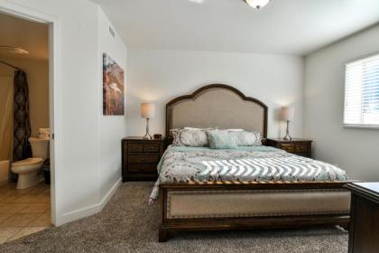 RC6A - Ground floor condo. Sleeps 9. Close to Arches and Canyonlands NP - image 11