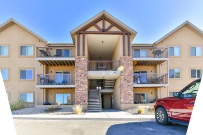 RC6A - Ground floor condo. Sleeps 9. Close to Arches and Canyonlands NP - image 7