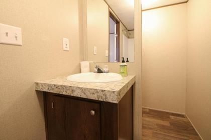 RSH 6 - Bring the family. Enough room for all. Sleeps 10! - image 17