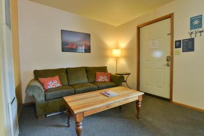 RT 4 - 1 bedroom condo minutes from Arches N.P. - image 15