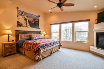 W3 - Moab get away and great price for the family! - image 14