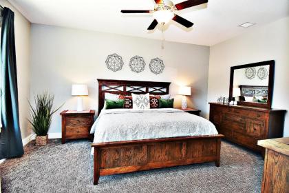 Sleeps 41 Pet Friendly Homes Townies Poolside - Entrada 421 425 and 429 - image 15