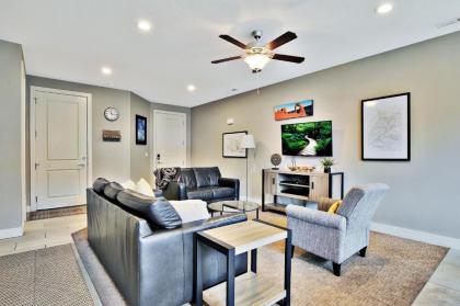 Pet Friendly Free Townies 96 Hour Cancellation Policy Poolside Home - Entrada 424 - image 7